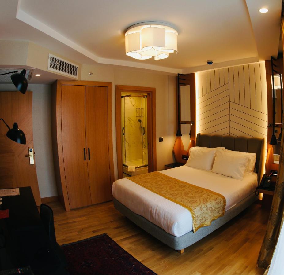 Maywood Hotel Istanbul Bagian luar foto